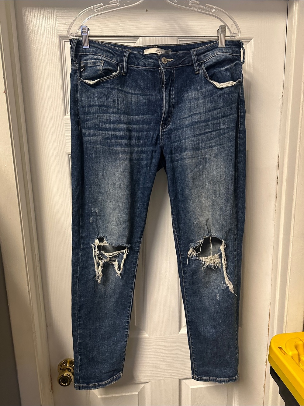 KanCan Dark Blue Distressed Ankle Jeans